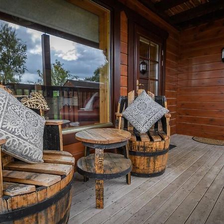 Red Squirrel Log Cabin With Hot Tub Keith Exterior photo