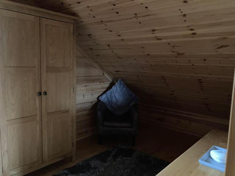 Red Squirrel Log Cabin With Hot Tub Keith Exterior photo